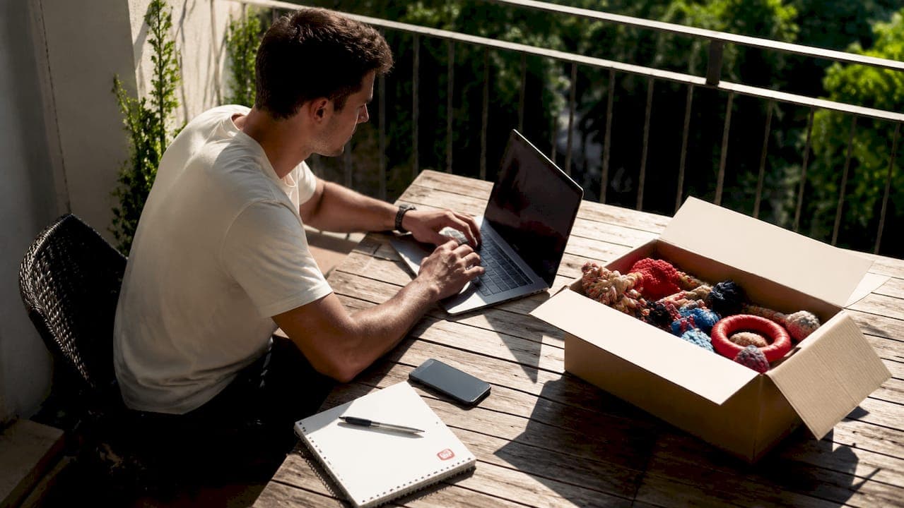 Cómo funciona el dropshipping mascotas en 2026